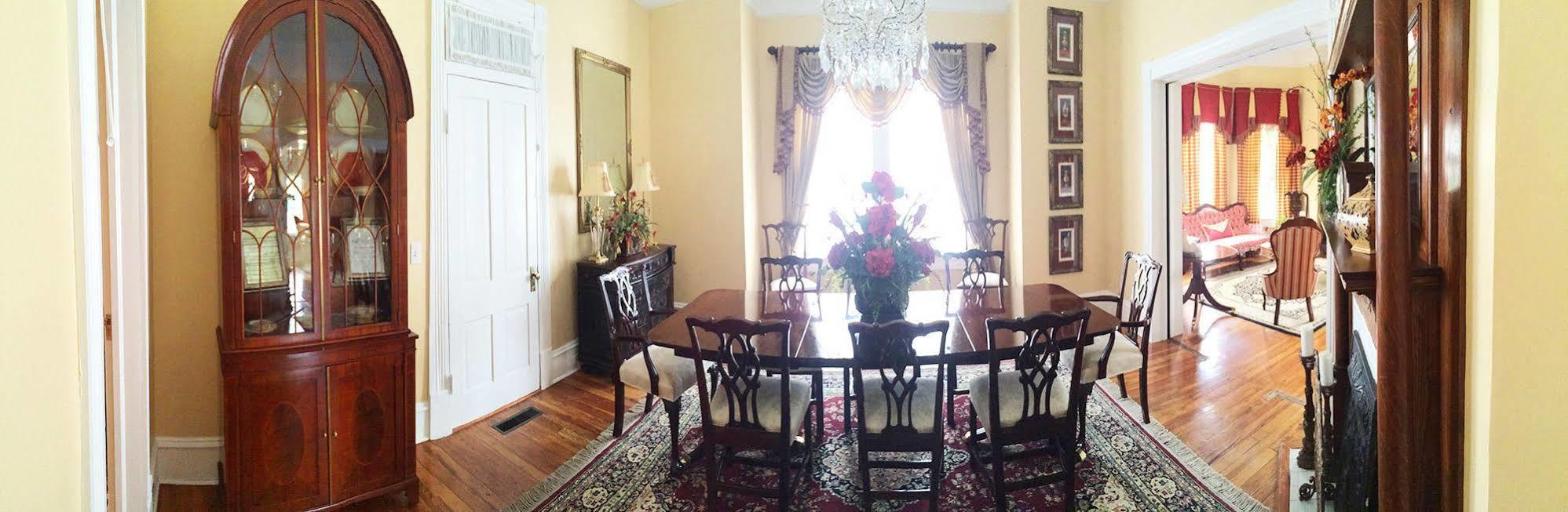 Trowell Historic Inn Jesup Esterno foto